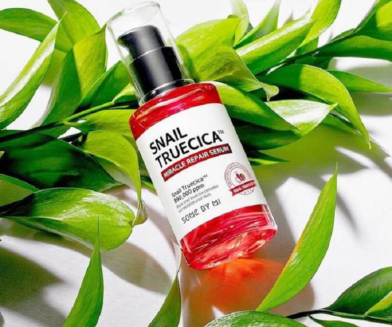 Serum trị mụn Snail TrueCica Miracle Repair